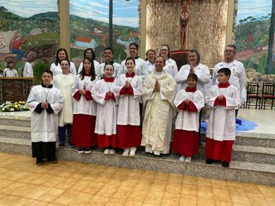 Fé e devoção marcam o 4º dia da Novena em honra a Nossa Senhora Aparecida em Laranjeiras do Sul